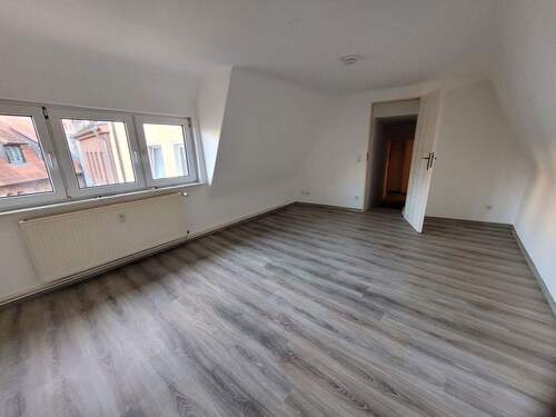 Einblick Wohnzimmer Bild 3 - 