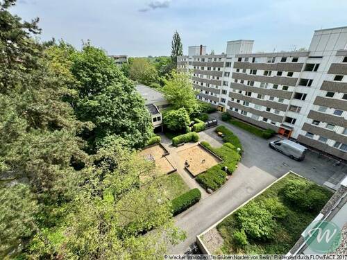 Blick von oben auf die Wohnanlage - 3 Zimmer Etagenwohnung in Berlin