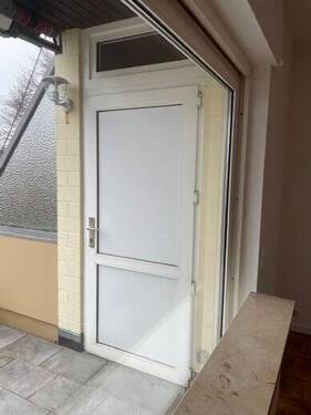 Abstellraum Balkon - 