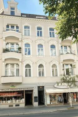 Außenansicht - 5 Zimmer Etagenwohnung zum Kaufen in Berlin