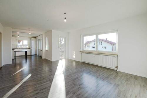 Der Wohn- und Essbereich - 4 Zimmer Etagenwohnung in Schopfheim