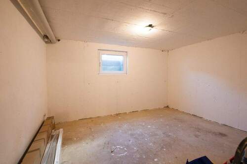 Der großzügige Kellerraum - 