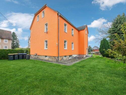Außenansicht c - 8 Zimmer Mehrfamilienhaus, Wohnhaus in Neustadt