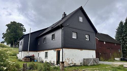 Außenansicht - Einfamilienhaus mit 176,60 m² in Neuhausen zum Kaufen