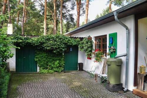 Nebengelass neben dem Sommerhaus (Sommer) - 