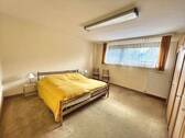 Zimmer im Keller des Anbaus - 