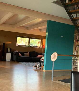 Blick ins Wohnzimmer - 