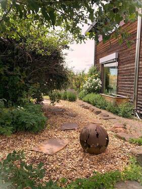 Blick vom Eingang id Garten - 
