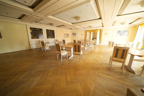 Saal - 