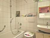 Bad.jpg - Etagenwohnung mit 63,00 m² in Lindau (Bodensee) zum Kaufen