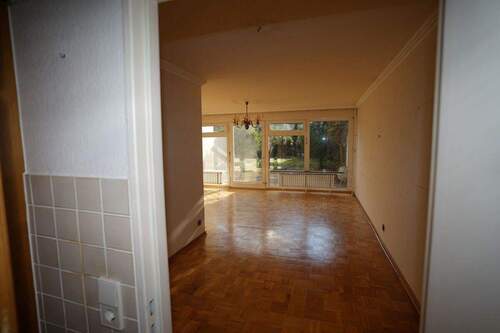 Blick von der Küche in den Garten - 