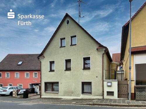 Ansicht Straßenseite - Für den geschickten Handwerker - 118.000,00&nbsp;EUR Kaufpreis, ca.&nbsp; 112,00&nbsp;m&sup2;&nbsp;Wohnfl&auml;che