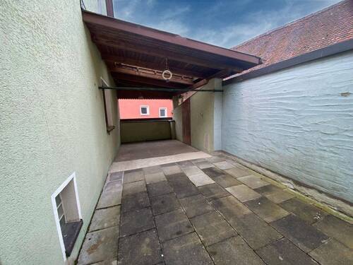 Freisitz hinter dem Haus - 