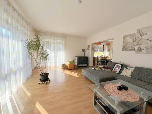 Wohnzimmer Wohnung 2 - 