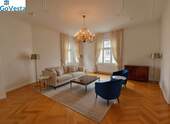 Wohnzimmer - (Einrichtungsbeispiel) - 5 Zimmer Etagenwohnung in Leipzig