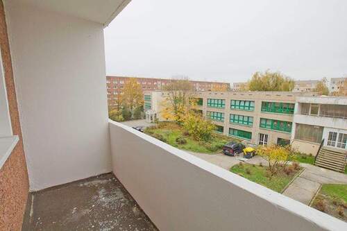 Balkon - Etagenwohnung mit 43,70 m² in Halle (Saale) zur Miete