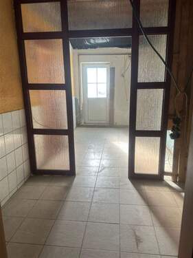 Flur - Einfamilienhaus mit 173,00 m&sup2; in Maasen zum Kaufen