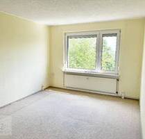 ***WOHNUNG & GARAGE - IHR NEUES PROJEKT MIT WEITBLICK*** Gemütliche Eigentumswohnung mit viel Potenzial und eigener Garage - Zeithain