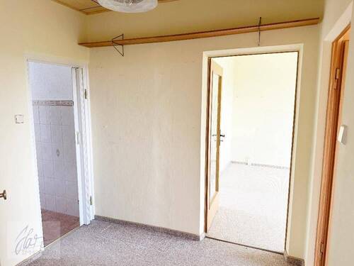 Eintritt vom Hausflur in die Wohnung - 