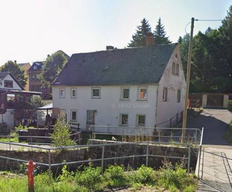 Haus - Zweifamilienhaus mit Potential! Sanierungsobjekt in idyllischer Lage