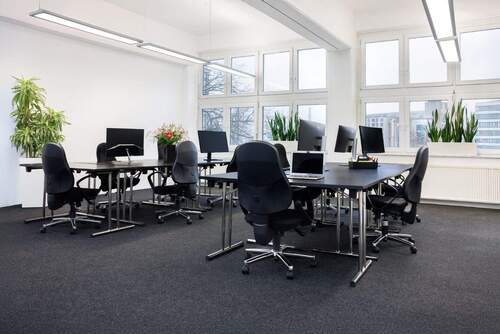 Fix Desk / Second Home - Schöne Büroräume direkt im Medienhafen im CoworkingSpace - All-in-Miete