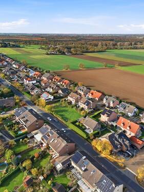 Alexander Immobilien - Grundstück zum Kaufen in Dormagen