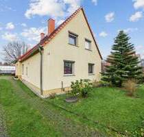 ++Exklusive Wohnlage in Dresden, Rochwitz: Geräumiges EFH (163 m2) mit 7 Zi., Terrasse & Garten!++