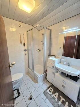 Bad mit Dusche und WC - 