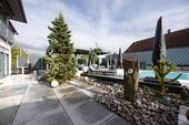 Terrasse mit Pool - 