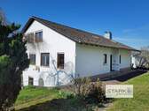 Außenansicht Eingangseite.jpg - Mehrfamilienhaus, Wohnhaus mit 280,00 m² in Wittighausen zum Kaufen