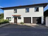 Haus Front - Einfamilienhaus mit Einliegerwohnung in ruhiger Lage von Ettenheim