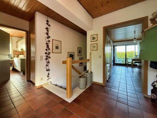 Eingangsbereich - 5 Zimmer Einfamilienhaus in Ettenheim