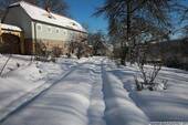Winterbild der Hofeinfahrt - 
