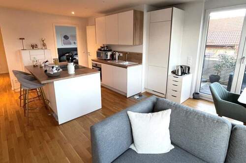 Offener Wohnbereich - 2 Zimmer Etagenwohnung zur Miete in München