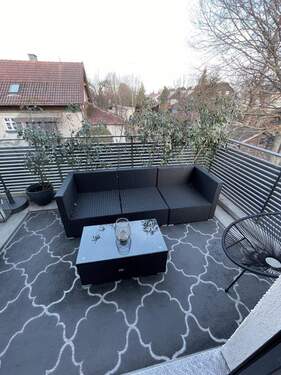 Großer Balkon - 2 Zimmer Etagenwohnung in München