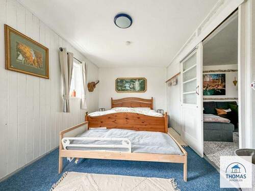 Schlafzimmer 1 b - 