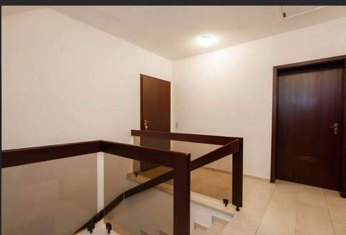 Bild 3 - 4 Zimmer Etagenwohnung in Odenthal