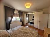 Schlafzimmer EG.jpg - 