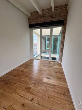 IMG_6853.jpg - Etagenwohnung mit 112,40 m² in Luckenwalde zur Miete