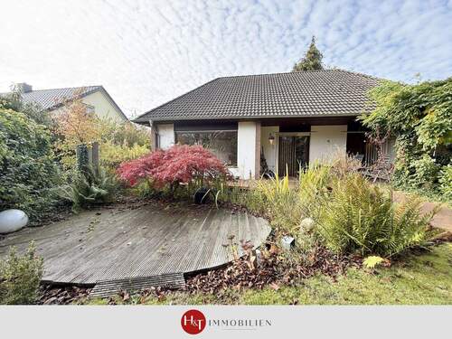 Verkauf Haus Weyhe-Kirchweyhe Hechler & Twachtmann Immobilien GmbH - Einfamilienhaus mit Garten in familienfreundlicher Lage