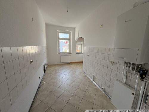 Küche - Helle 4 - Zimmer-Balkon-Wohnung in Histori - 