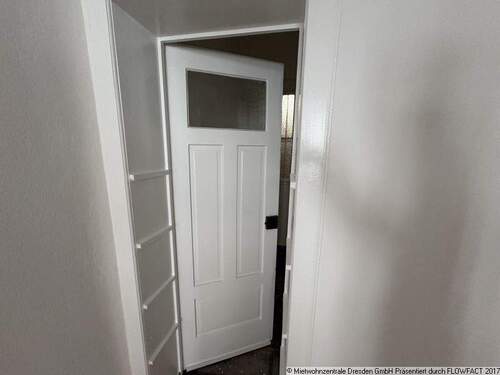 Abstellraum - Helle 4 - Zimmer-Balkon-Wohnung in H - 