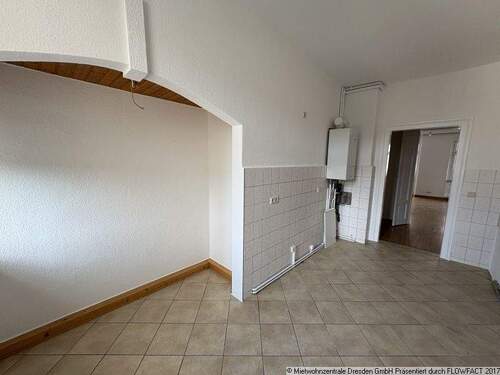 Essbereich - Helle 4 - Zimmer-Balkon-Wohnung in Hi - 