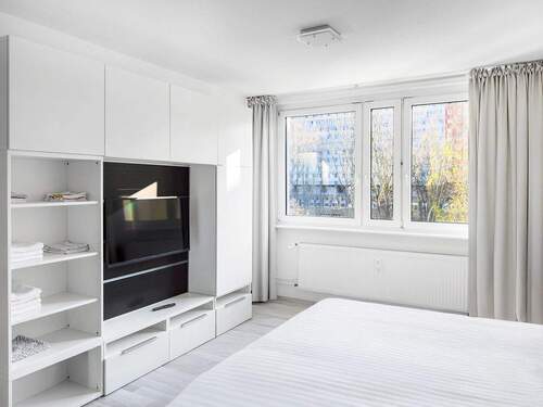 Schlafbereich - 1 Zimmer Etagenwohnung zum Kaufen in Berlin