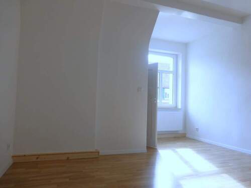 Wohnen, Blick 2 - Etagenwohnung mit 70,00 m&sup2; in Nürnberg zur Miete