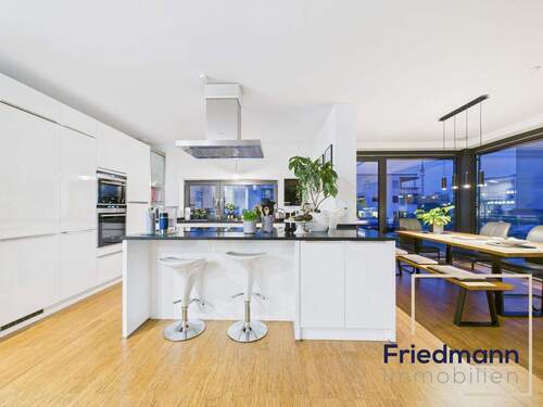 Küche (2) - 2 Zimmer Etagenwohnung zur Miete in Trier