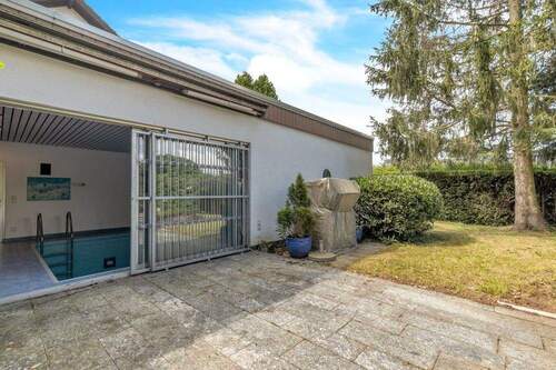 Terrasse Schwimmbad - 