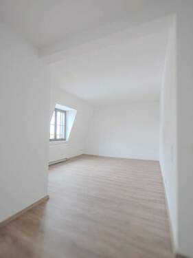 Wohnzimmer a - 2 Zimmer Etagenwohnung in Sebnitz