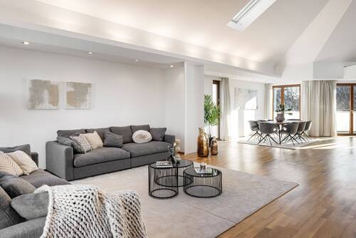 Wohnbereich - 6 Zimmer Etagenwohnung zum Kaufen in München
