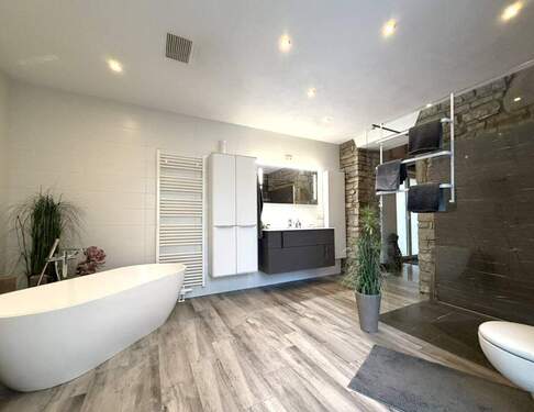 Badezimmer Erdgeschoss - 